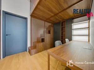 Pronájem bytu 1+kk, Brno, 35 m2