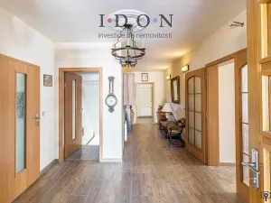 Prodej komerční nemovitosti, Třinec, 650 m2