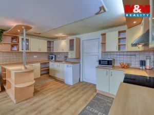 Prodej rodinného domu, Třemešné - Dubec, 192 m2