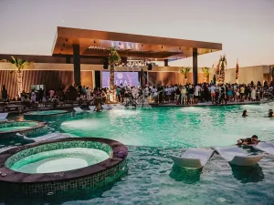 Prodej bytu 2+kk, Trikomo, Kypr, 50 m2