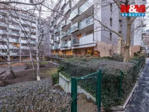 Pronájem restaurace, Praha - Žižkov, Roháčova, 616 m2