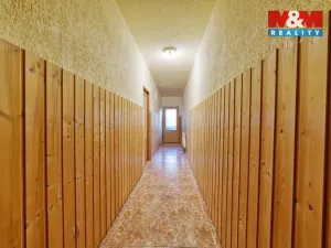 Prodej bytu 2+1, Planá - Svahy, 67 m2