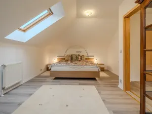 Pronájem bytu 2+1, Praha, Nad Šeberákem, 69 m2