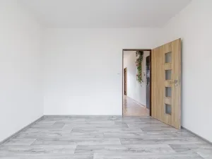 Pronájem bytu 2+1, České Budějovice, Nádražní, 50 m2