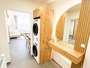 Pronájem bytu 2+kk, Praha - Smíchov, Arbesovo náměstí, 74 m2