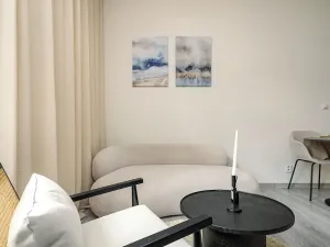 Pronájem bytu 2+kk, Praha - Vršovice, Košická, 36 m2