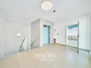 Pronájem ordinace, Znojmo, Jarošova, 36 m2