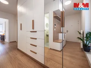 Prodej bytu 3+kk, Praha - Hrdlořezy, Mezilehlá, 70 m2