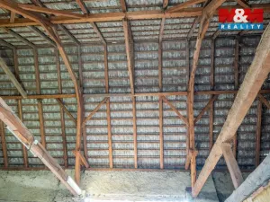 Prodej rodinného domu, Skály, 180 m2