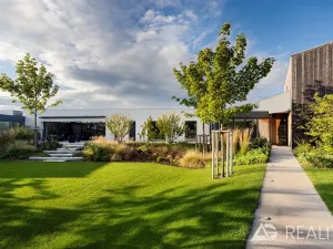 Prodej vícegeneračního domu, Ladná, Ovčačky, 407 m2