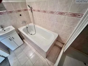 Prodej bytu 3+1, Mladé gardy 2790/11, 43401 Most, 60 m2