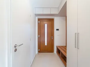 Prodej bytu 4+kk, Mořina, 106 m2