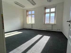 Pronájem kanceláře, Brno, Šilingrovo náměstí, 528 m2