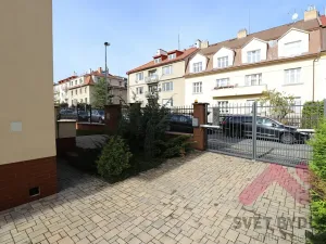 Pronájem bytu 3+kk, Praha - Michle, Na dědinách, 78 m2