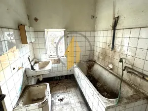 Prodej rodinného domu, Lázně Bělohrad, 140 m2