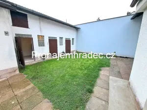 Pronájem bytu 2+1, Hradec Králové, Pražská třída, 57 m2