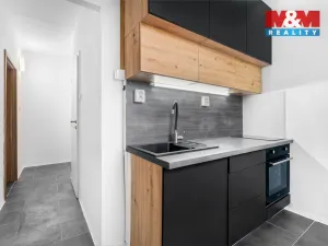 Prodej bytu 1+1, Liberec - Liberec VI-Rochlice, Pazderkova, 35 m2