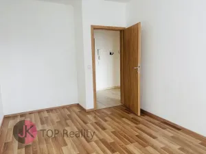 Pronájem bytu 2+kk, Praha - Uhříněves, Oty Bubeníčka, 45 m2