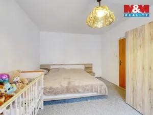 Prodej bytu 1+1, Plzeň - Skvrňany, Křimická, 36 m2