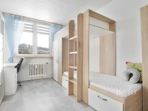 Prodej bytu 3+1, Meziboří, J. A. Komenského, 61 m2