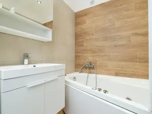 Pronájem bytu 2+1, Ostrava, Otakara Jeremiáše, 58 m2