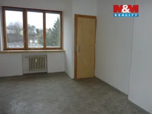 Pronájem bytu 1+1, Hronov, Husova, 63 m2
