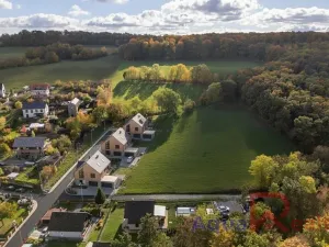 Prodej pozemku pro bydlení, Mořina, 16376 m2