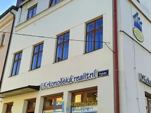 Pronájem kanceláře, Trutnov - Vnitřní Město, Pražská, 56 m2