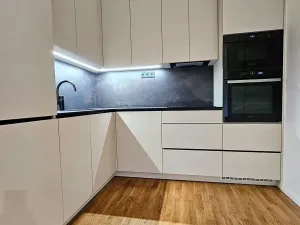 Pronájem bytu 2+kk, Praha - Libeň, Zenklova, 52 m2