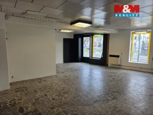 Pronájem obchodního prostoru, Jablonné v Podještědí, náměstí Míru, 68 m2