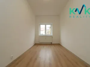 Pronájem bytu 2+1, Sokolov, Nádražní, 50 m2