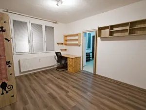 Prodej bytu 3+1, Horšovský Týn, Sylvánova, 71 m2