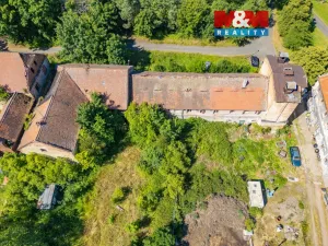 Prodej činžovního domu, Podbořany - Pšov, 1000 m2