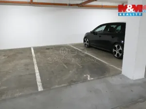 Pronájem garážového stání, Beroun - Beroun-Město, Okružní, 15 m2