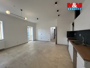 Pronájem bytu 3+kk, Liberec, Pavlovická, 70 m2