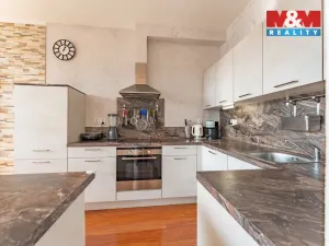 Prodej bytu 4+kk, Slaný, Kybalova, 120 m2