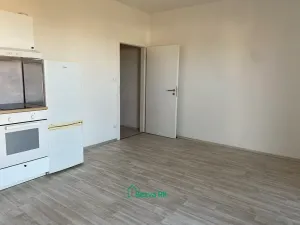 Pronájem bytu 1+kk, Hýskov, Kladenská, 28 m2
