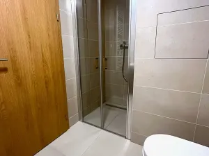 Pronájem bytu 1+kk, Praha, Poděbradská, 32 m2