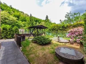 Prodej rodinného domu, Měchenice, M. J. Hurta, 230 m2