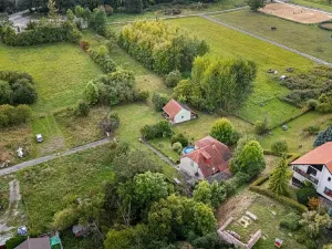 Prodej pozemku pro bydlení, Uhersko, 3765 m2