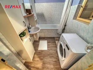 Prodej bytu 3+1, Praha - Smíchov, Janáčkovo nábřeží, 115 m2