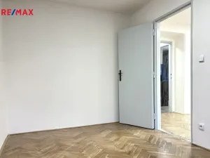 Pronájem bytu 2+1, Pardubice - Zelené Předměstí, Artura Krause, 52 m2