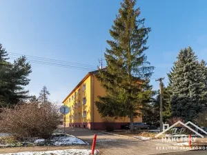 Prodej bytu 3+1, Velký Osek, Komenského, 56 m2