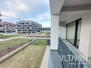 Pronájem bytu 2+kk, Praha - Hloubětín, Domalípova, 53 m2
