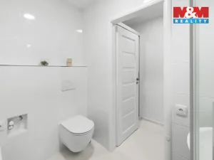 Prodej bytu 1+kk, Kladno - Kročehlavy, Benešovská, 37 m2