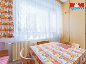 Prodej bytu 1+1, Cheb, Dvořákova, 37 m2