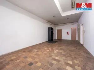 Pronájem obchodního prostoru, Praha - Horní Počernice, Tlustého, 223 m2