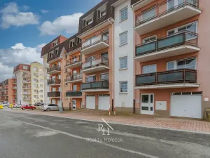 Pronájem bytu 1+kk, Kladno, Vojtěcha Lanny, 33 m2