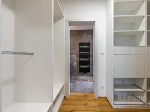 Pronájem rodinného domu, Jesenice, Průběžná, 200 m2