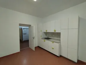 Pronájem kanceláře, Praha - Holešovice, Dobrovského, 110 m2